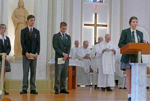 0321 Bob Barber funeral 15