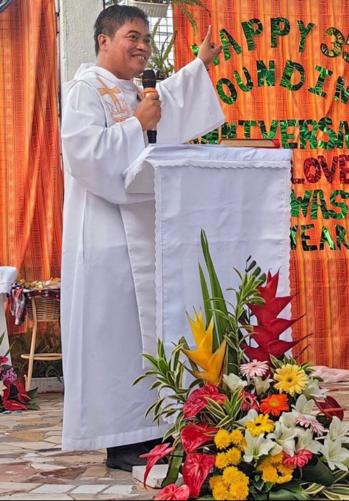 0624 BalayP 35th anniv 03