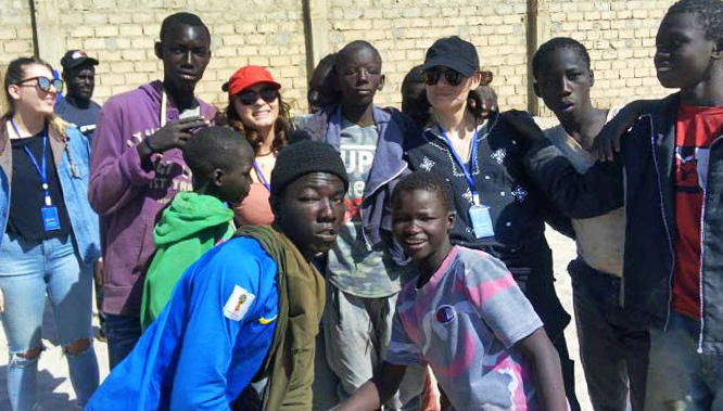 0319 Dakar street kids 6