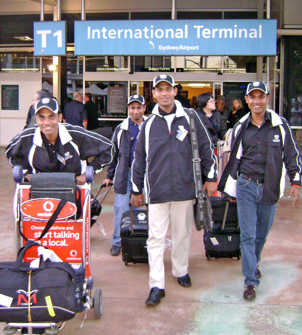 0718 WYD ann 6 0708 WYD DB lads arrival airport 5