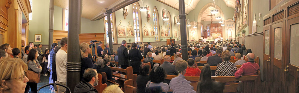 0918 St Pats 02b 150th Mass 30