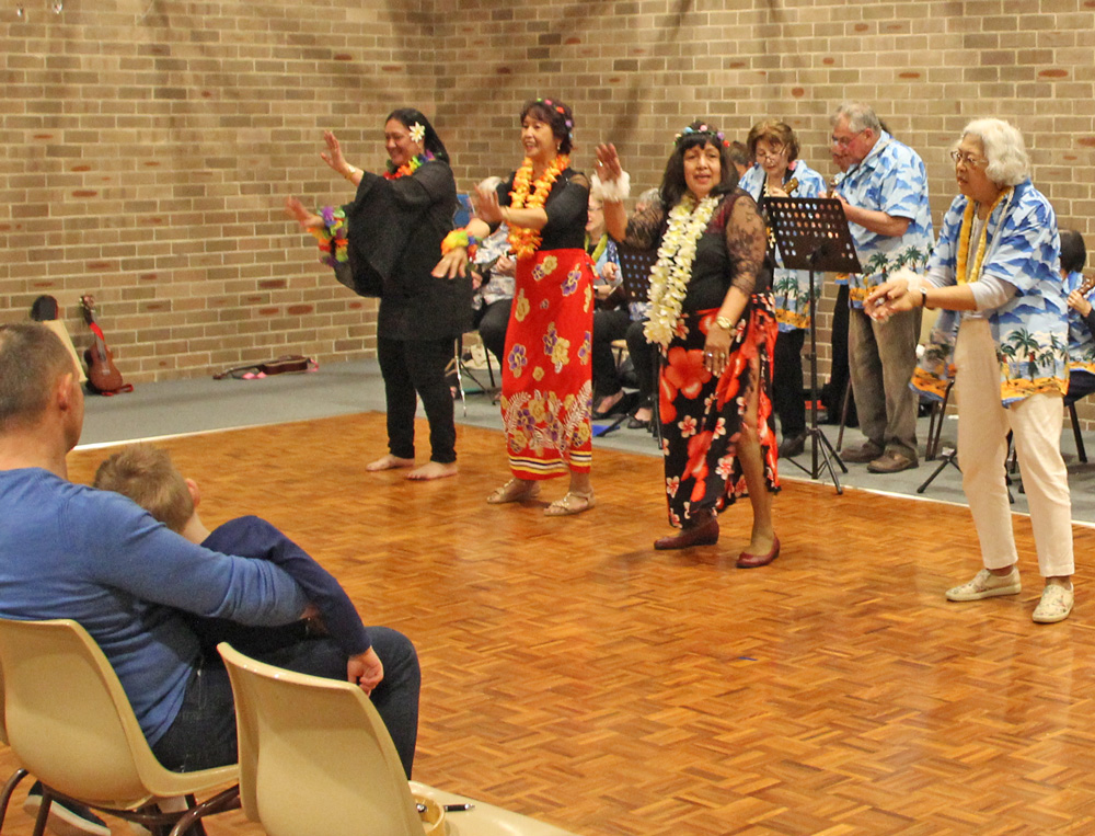0919 Ukulele grp 4b dance