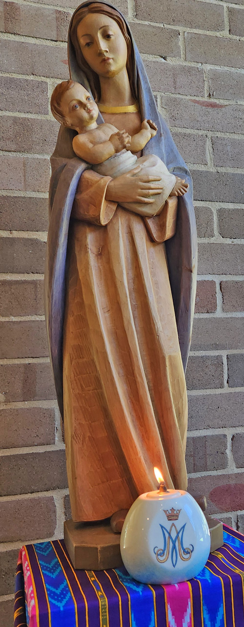 1024 Marists Assembly 4 Statue Mary