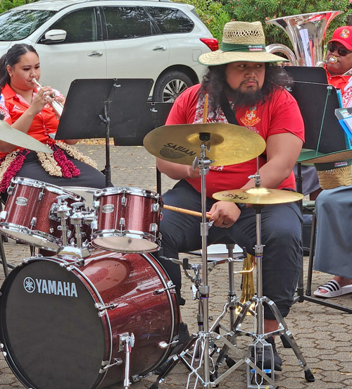 0125 Tonga band 6 drummer