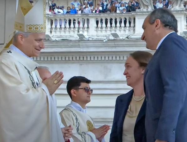 0525 Pope Leo inaug 9