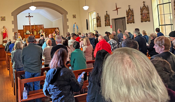0525 SM St Brigids 190th 3 StBrigidsCrowdedChurchfromBack