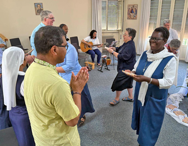 0625 SM Marist Family Rome gathering 3
