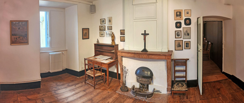 1125 La Neyliere 65 p study