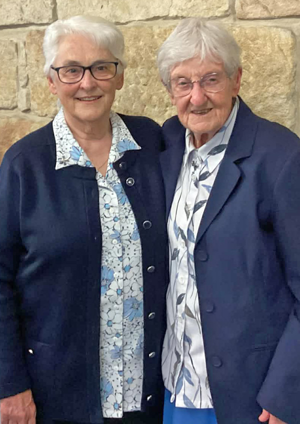 1125 SM Srs Jub 4 Noelene Carmel