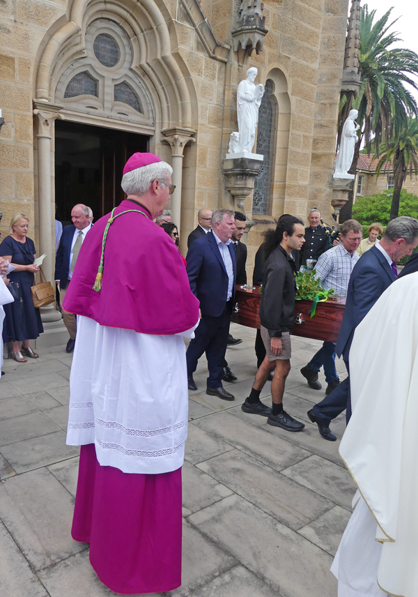 0226 SM P Glynn funeral 40