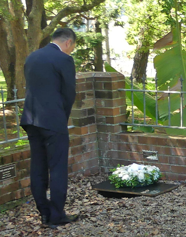 0326 P Glynn ashes 10