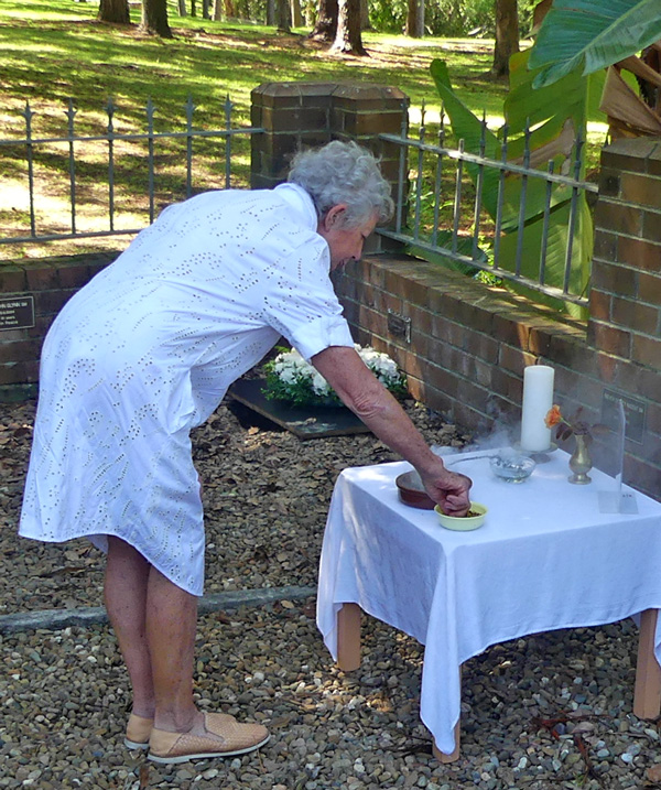 0326 P Glynn ashes 14