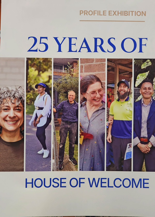0626 HoW 25 yrs 11 sign
